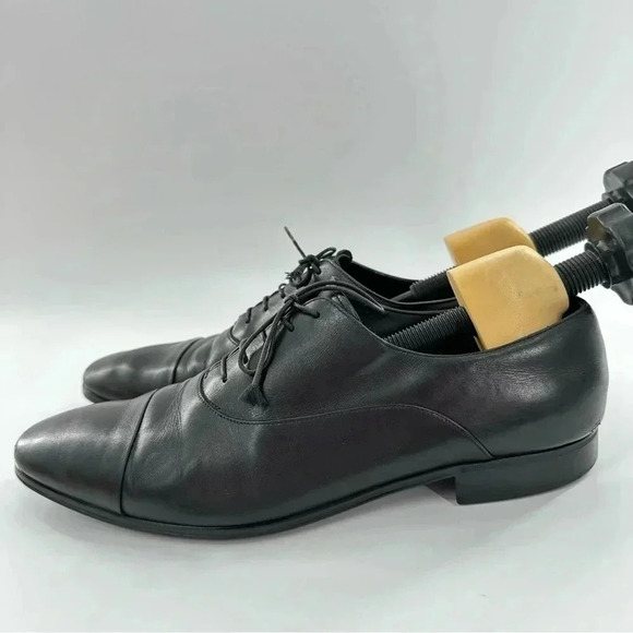 Salvatore Ferragamo mens dress shoes 10 rain lux black Italian leather cap toe - Picture 5 of 15